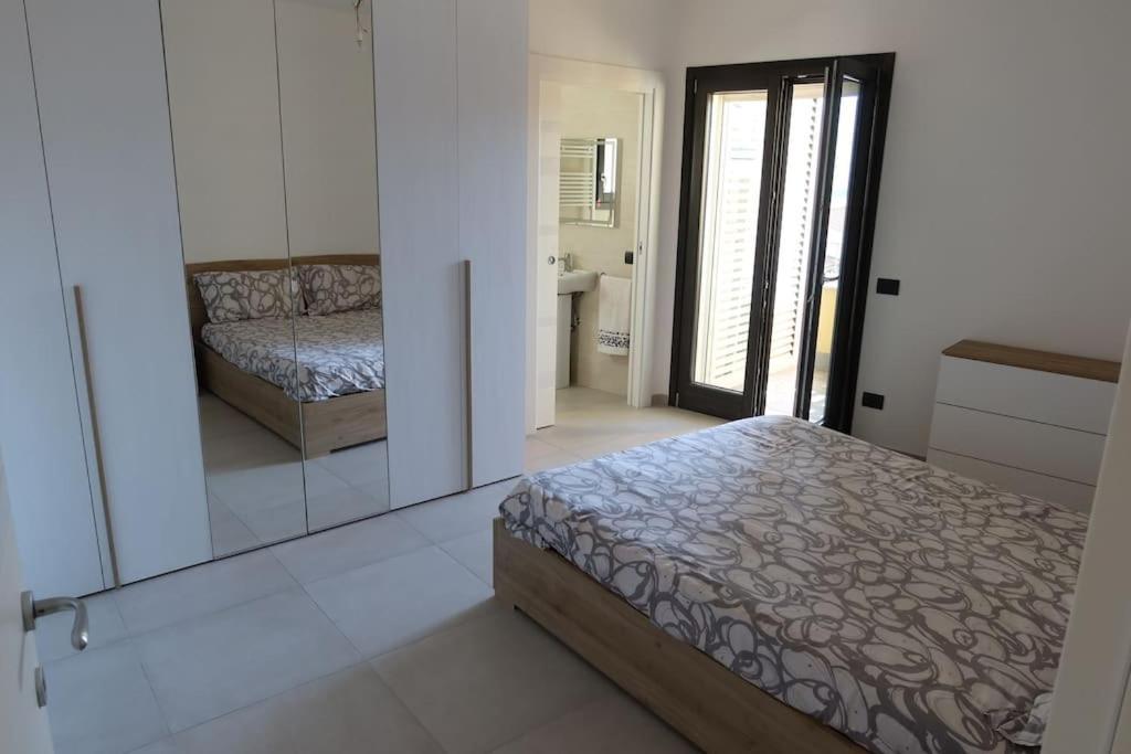 דירות סרזאנה La Casa Di Loris מראה חיצוני תמונה